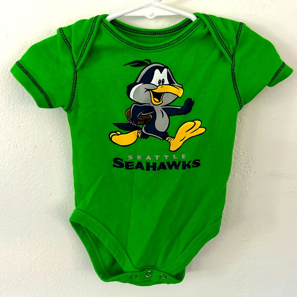 Unisex NFL Team Apparel Seattle Seahawks Onesie 0-3mos